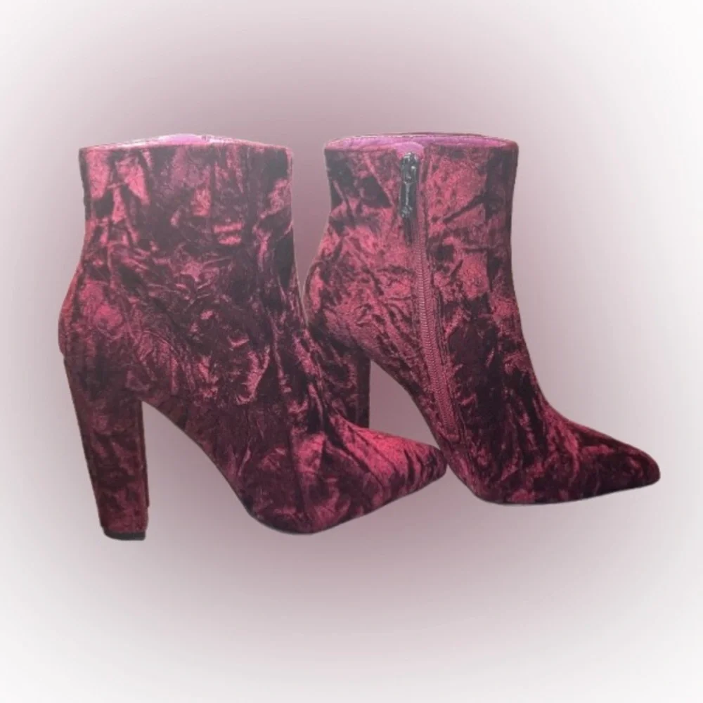 Jessica Simpson Burgundy Crushed Velvet Heeled Boots Size 6 Women’s - Picture 4 of 16